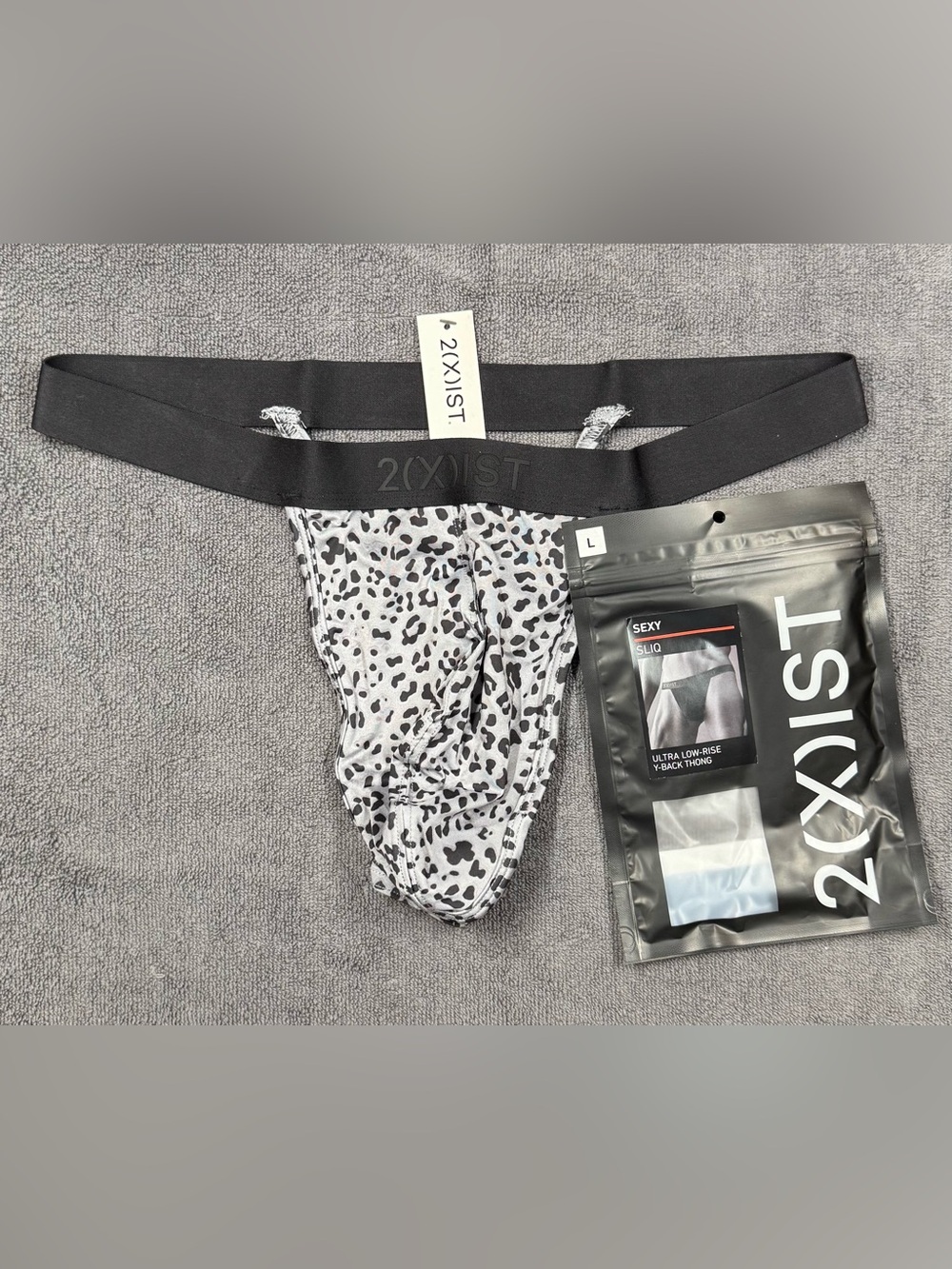 2xist Men's Leopard Print Low-Rise y-back Thong - Gray/Black